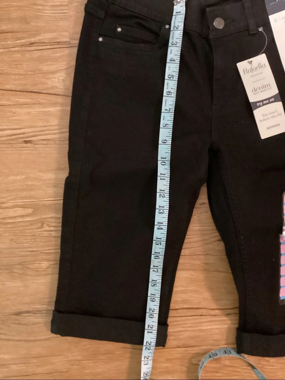 Rafaella - Weekend Denim Skimmer Shorts - Black - Size 6 - new